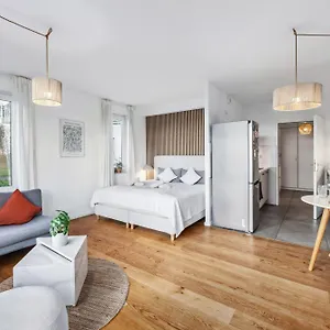 Apartment Stilvolles In Ruhiger Lage, Leipzig